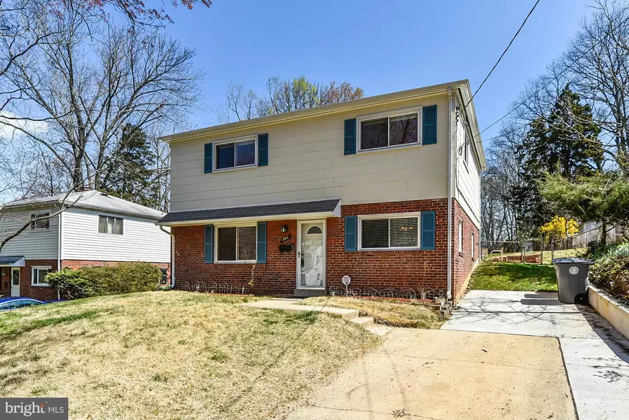 303 CLAGETT DR, Rockville, MD 20851