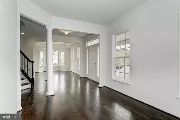 Clarksburg, MD 20871,22446 NEWCUT RD