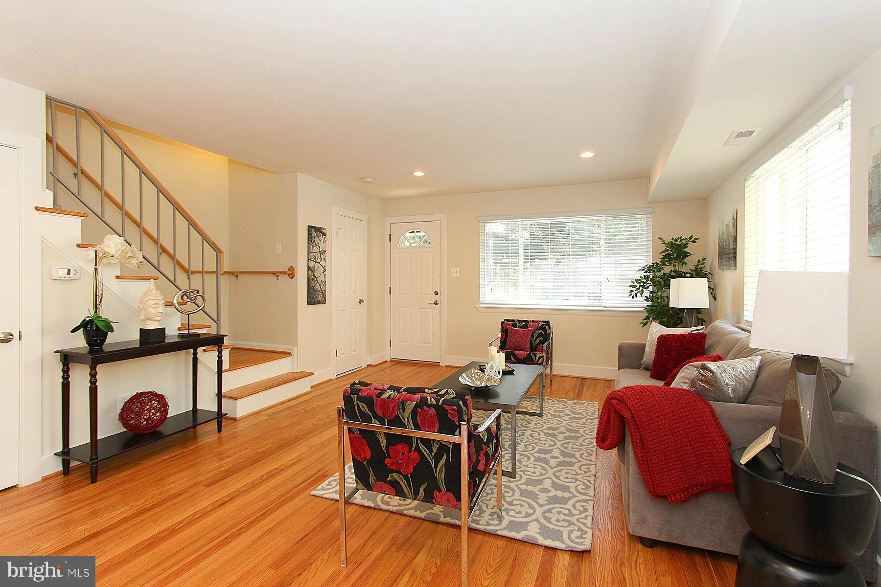 Takoma Park, MD 20912,650 KENNEBEC AVE #1