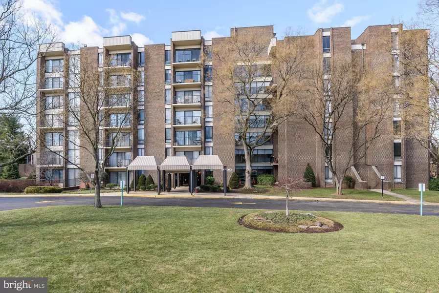 9900 GEORGIA AVE #27-T12, Silver Spring, MD 20902