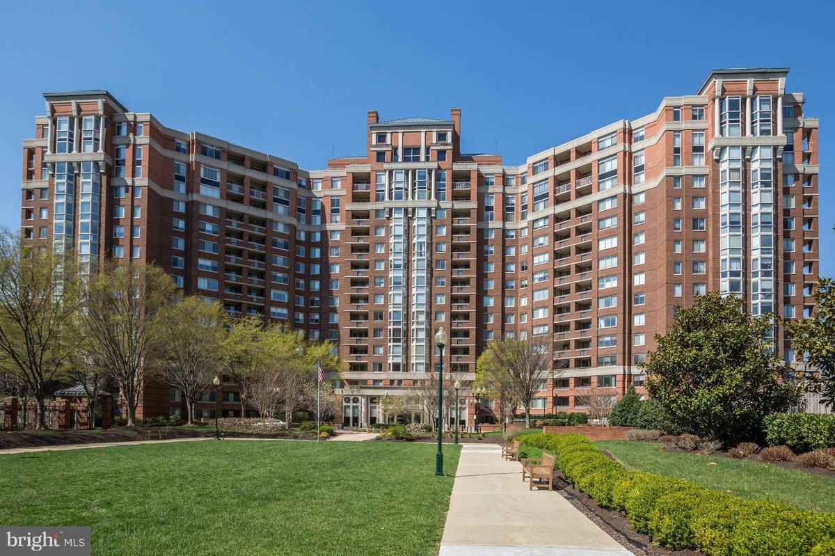 Rockville, MD 20852,5809 NICHOLSON LN #408