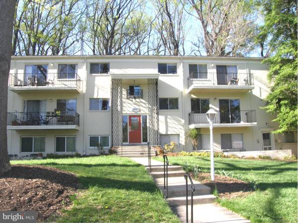 10690 WEYMOUTH ST #102, Bethesda, MD 20814