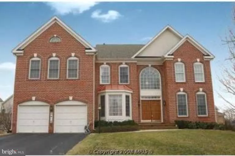 9910 JUNIPER HILL RD, Rockville, MD 20850