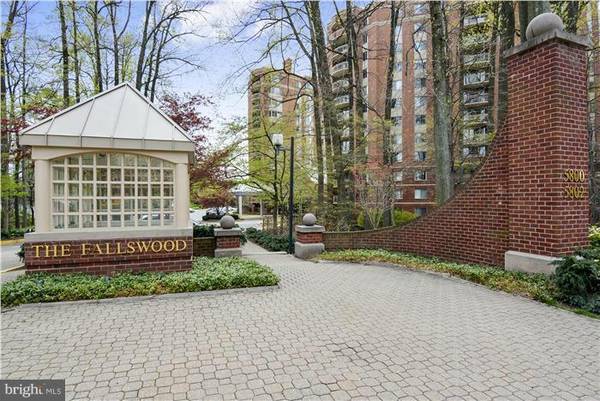 5802 NICHOLSON LN #2-1003, Rockville, MD 20852