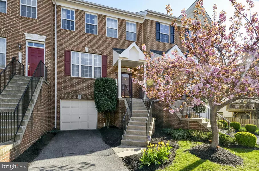 112 LONGPOINT WAY, Gaithersburg, MD 20878