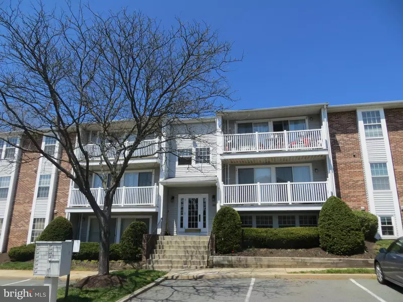 501 PALMTREE DR #6, Gaithersburg, MD 20878