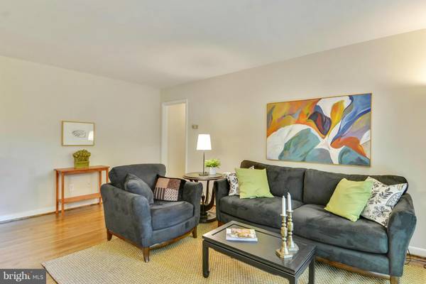 10530 MONTROSE AVE #M-202, Bethesda, MD 20814