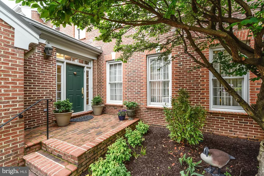 7824 HIDDEN MEADOW TER, Potomac, MD 20854