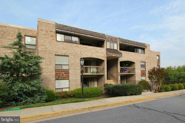 423 CHRISTOPHER AVE #14, Gaithersburg, MD 20879