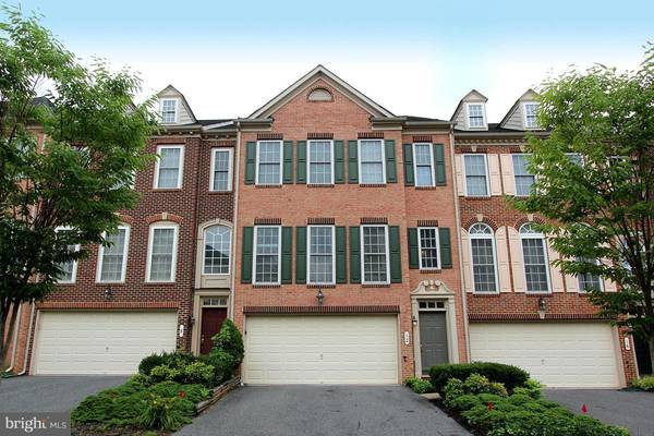 12 SWANTON LN, Gaithersburg, MD 20878