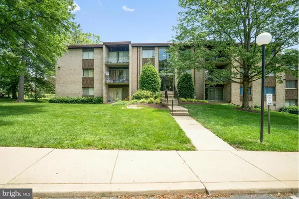 3720 BEL PRE RD #10, Silver Spring, MD 20906