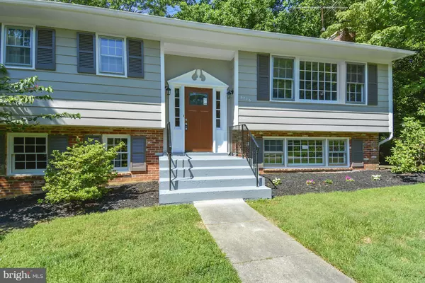 Bethesda, MD 20814,5716 ROSSMORE DR