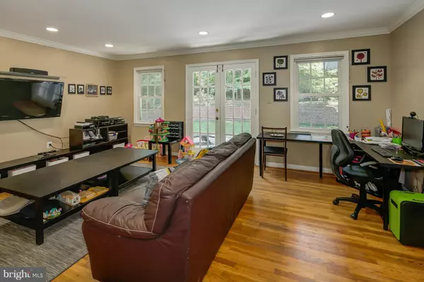 North Bethesda, MD 20852,11200 BUCKWOOD LN