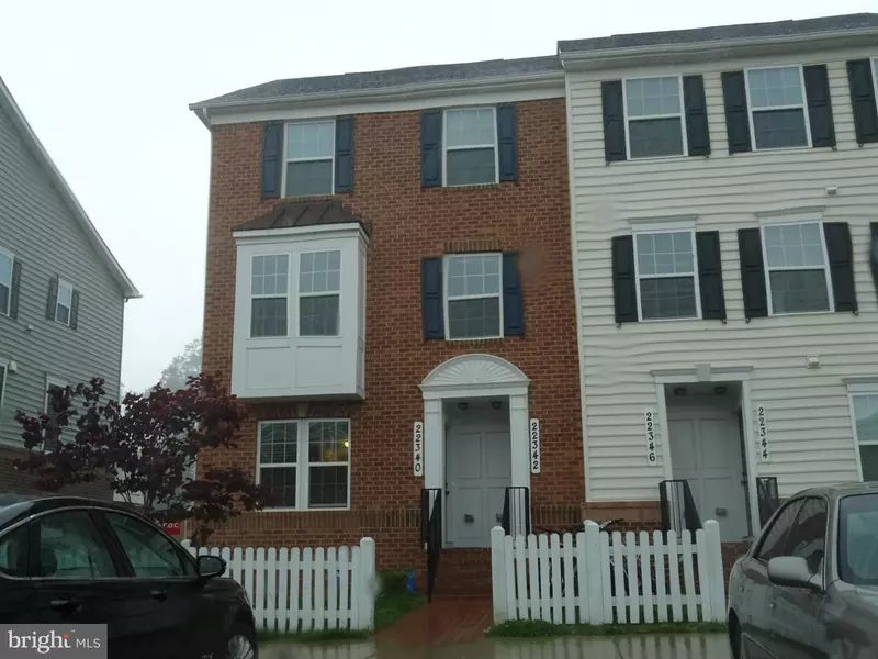 22340 HONEY HILL LN #901, Clarksburg, MD 20871