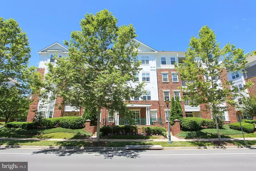 403 KING FARM BLVD #403, Rockville, MD 20850