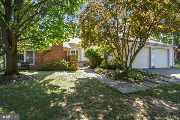 26 DELLCASTLE CT, Montgomery Village, MD 20886