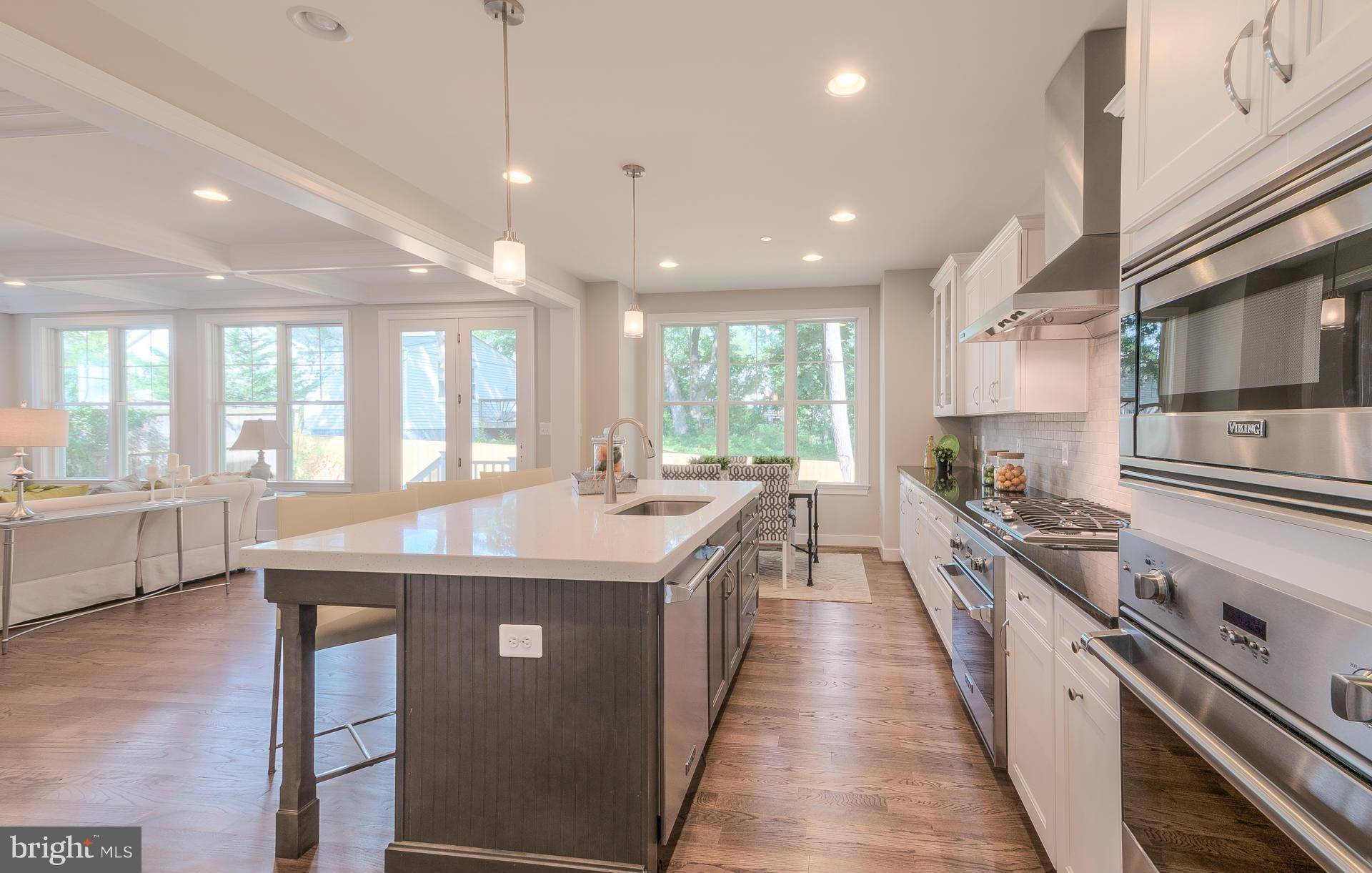 Kensington, MD 20895,10607 PARKWOOD DR