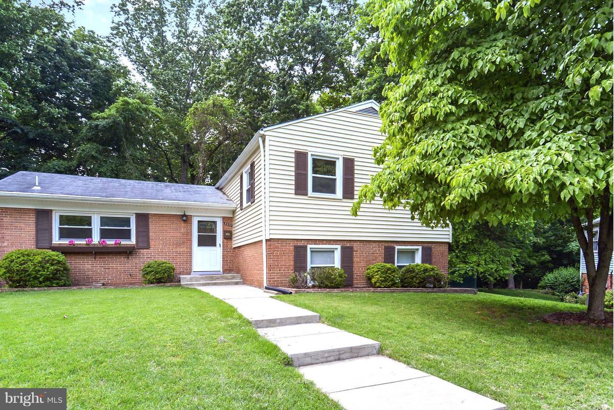 Kensington, MD 20895,4222 MCCAIN CT