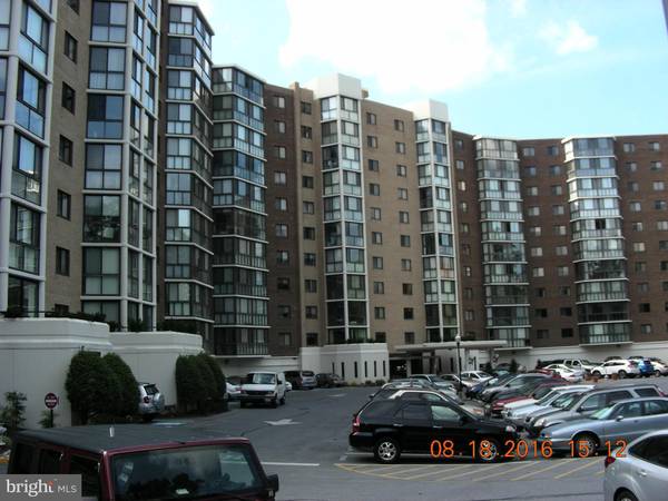 15115 INTERLACHEN DR #3-716, Silver Spring, MD 20906