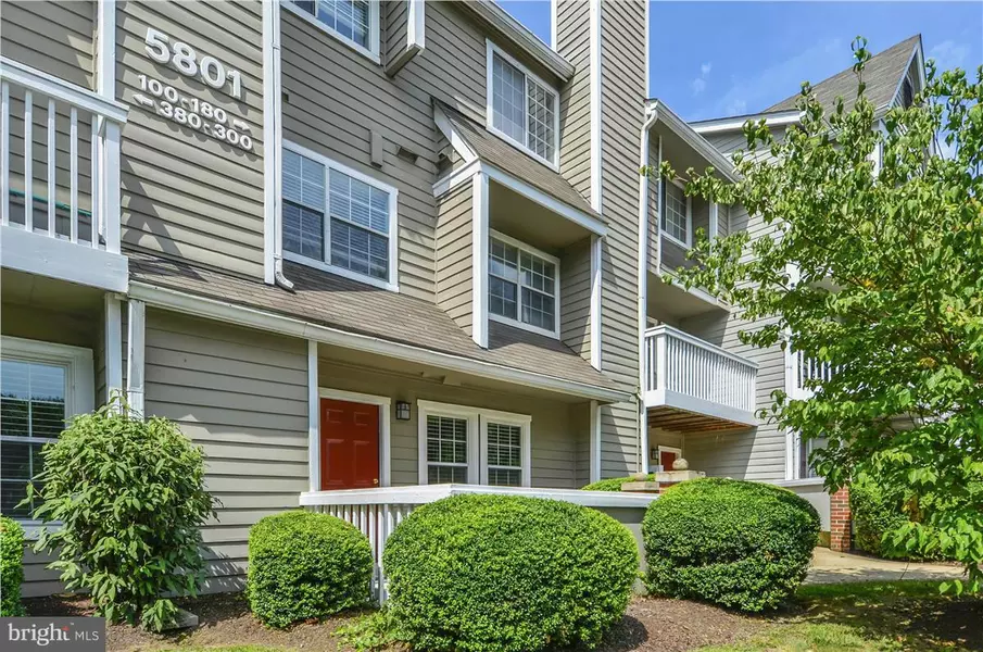 5801 INMAN PARK CIR #110, Rockville, MD 20852