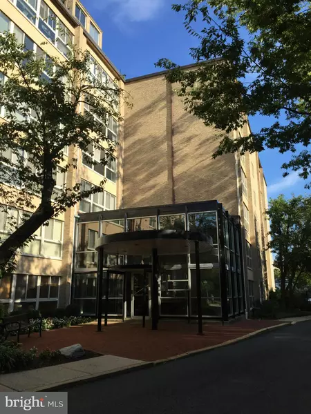 4970 BATTERY LN #209, Bethesda, MD 20814