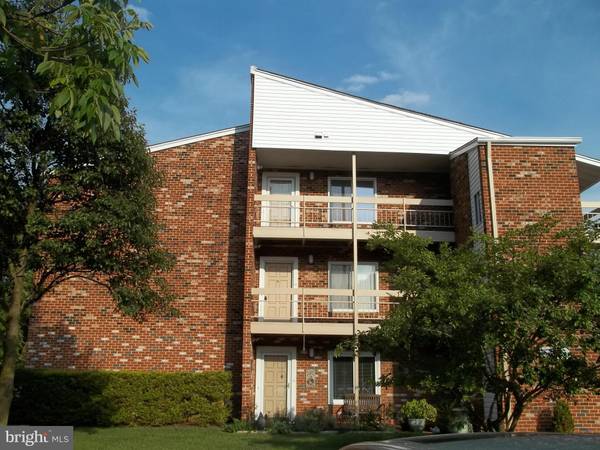 3501 FOREST EDGE DR #14-3A, Silver Spring, MD 20906