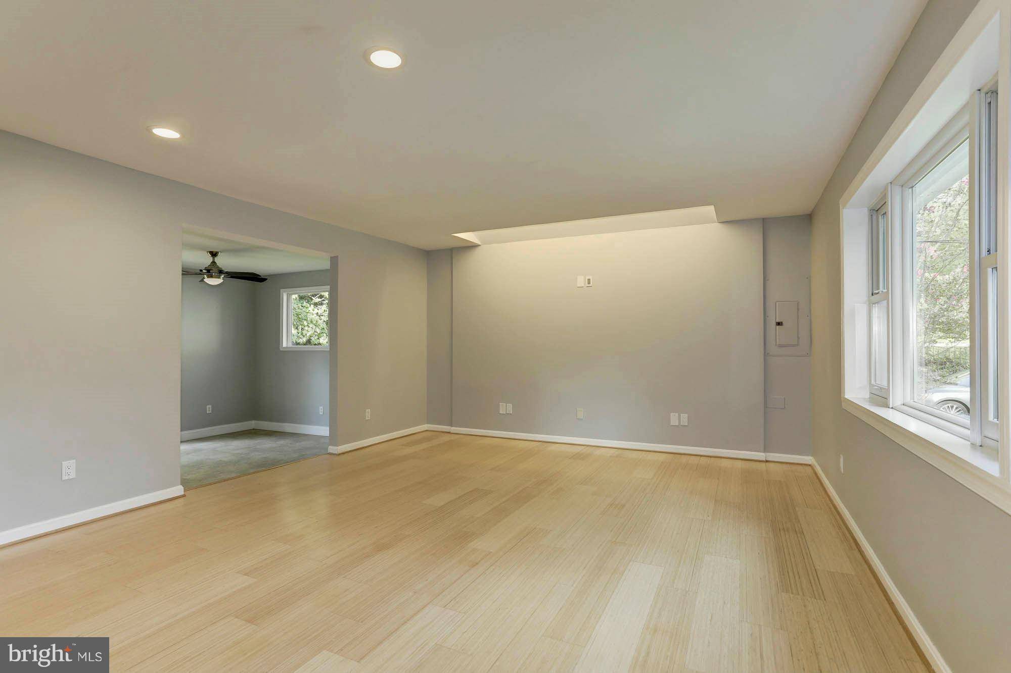 Kensington, MD 20895,3919 HALSEY ST