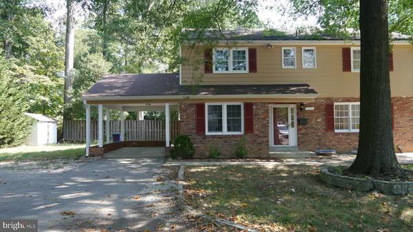 1306 CRESTHAVEN DR, Silver Spring, MD 20903