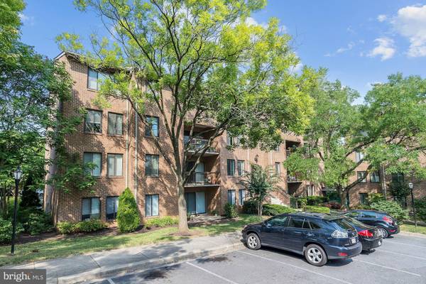 11409 COMMONWEALTH DR #3, Rockville, MD 20852