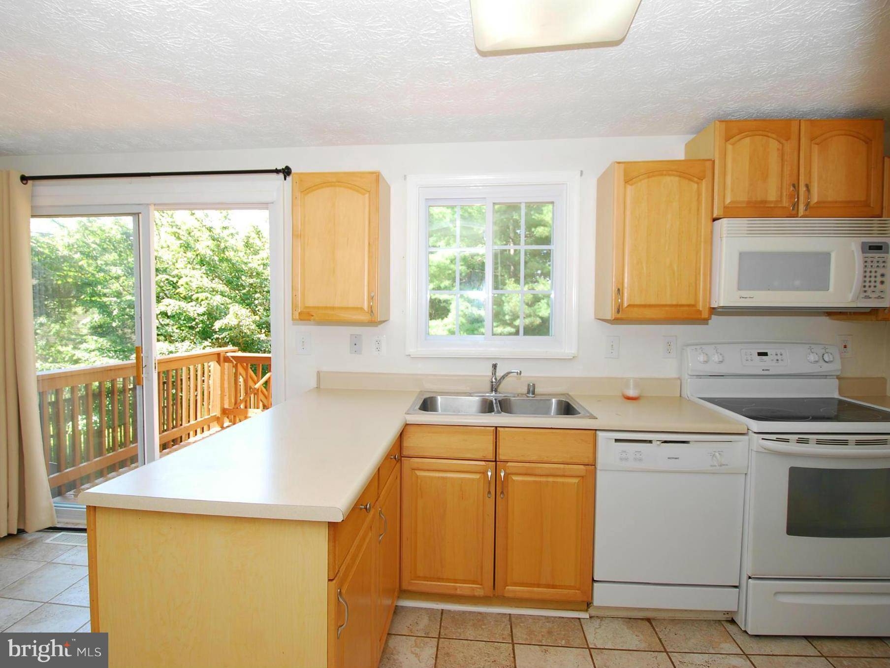 Olney, MD 20832,18036 WAGONWHEEL CT
