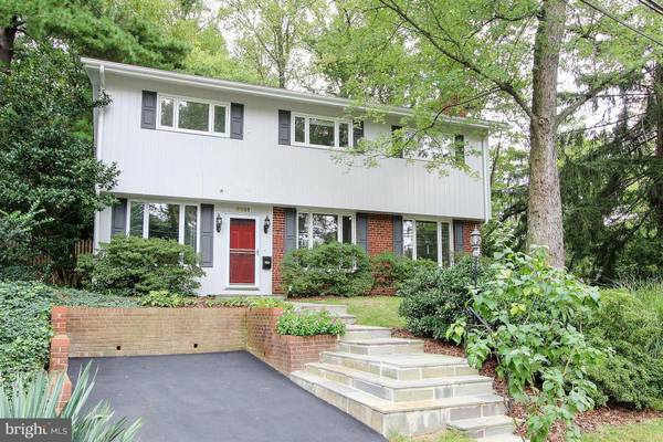 8801 CLIFFORD AVE, Chevy Chase, MD 20815