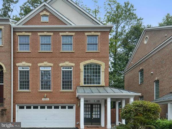 10515 TUCKERMAN HEIGHTS CIR, Rockville, MD 20852