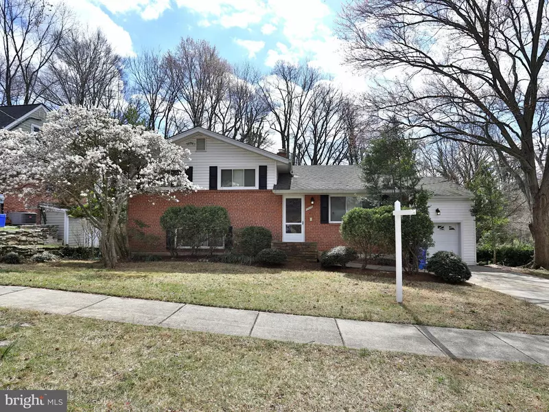 6412 ROCKHURST RD, Bethesda, MD 20817