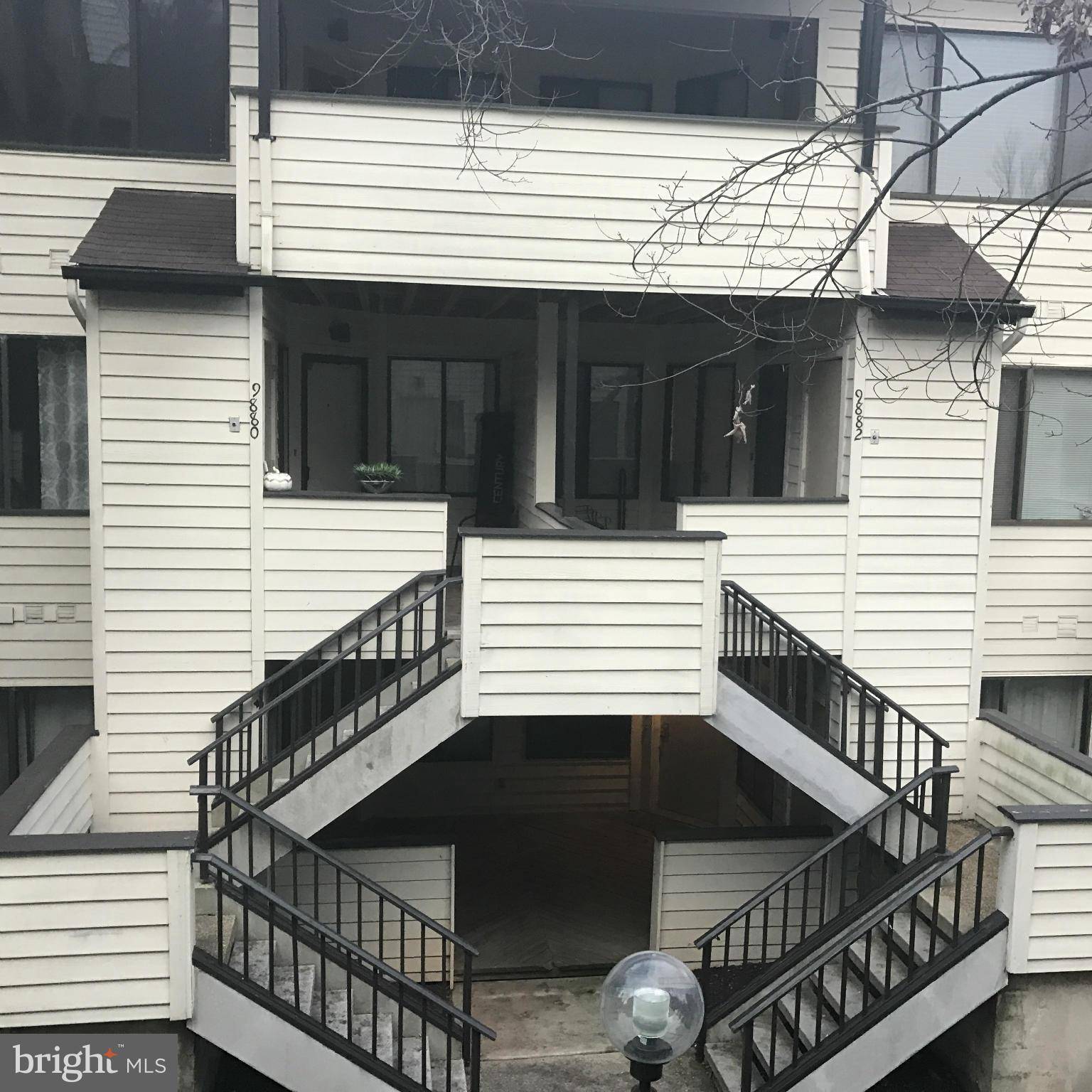9880 HELLINGLY PL #114, Montgomery Village, MD 20886