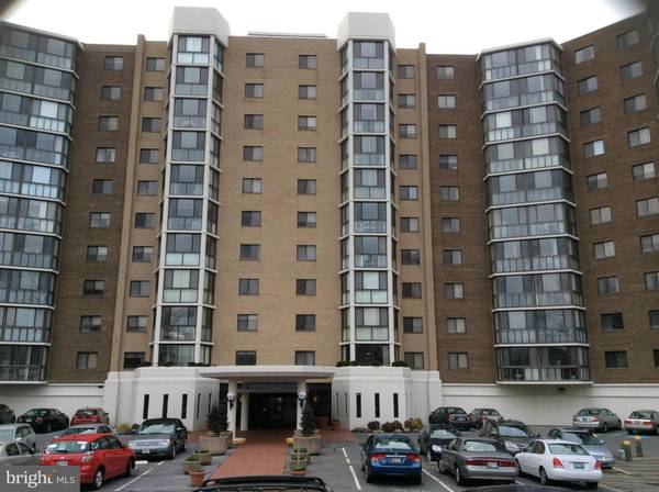 15115 INTERLACHEN DR #3-907, Silver Spring, MD 20906