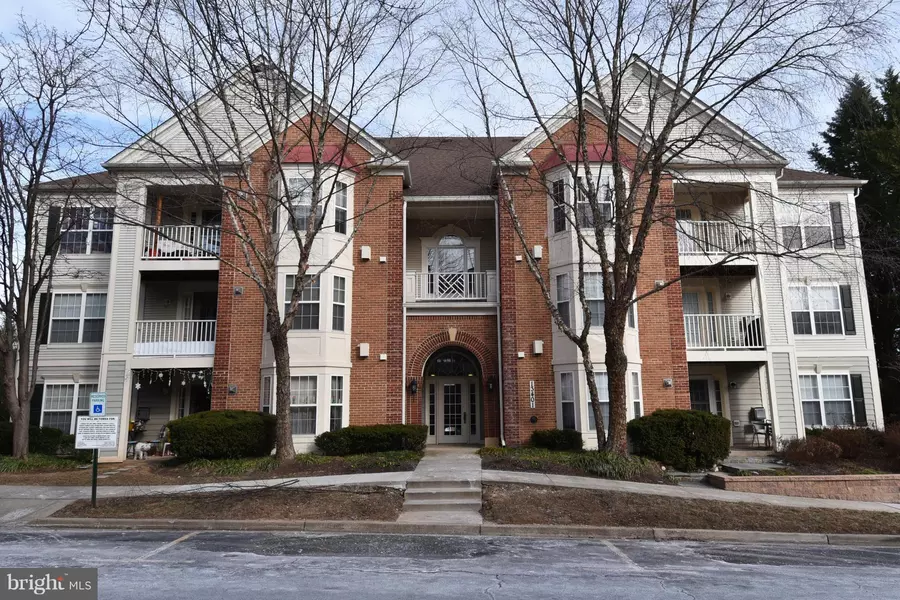 13401 FOUNTAIN CLUB DR #203, Germantown, MD 20874