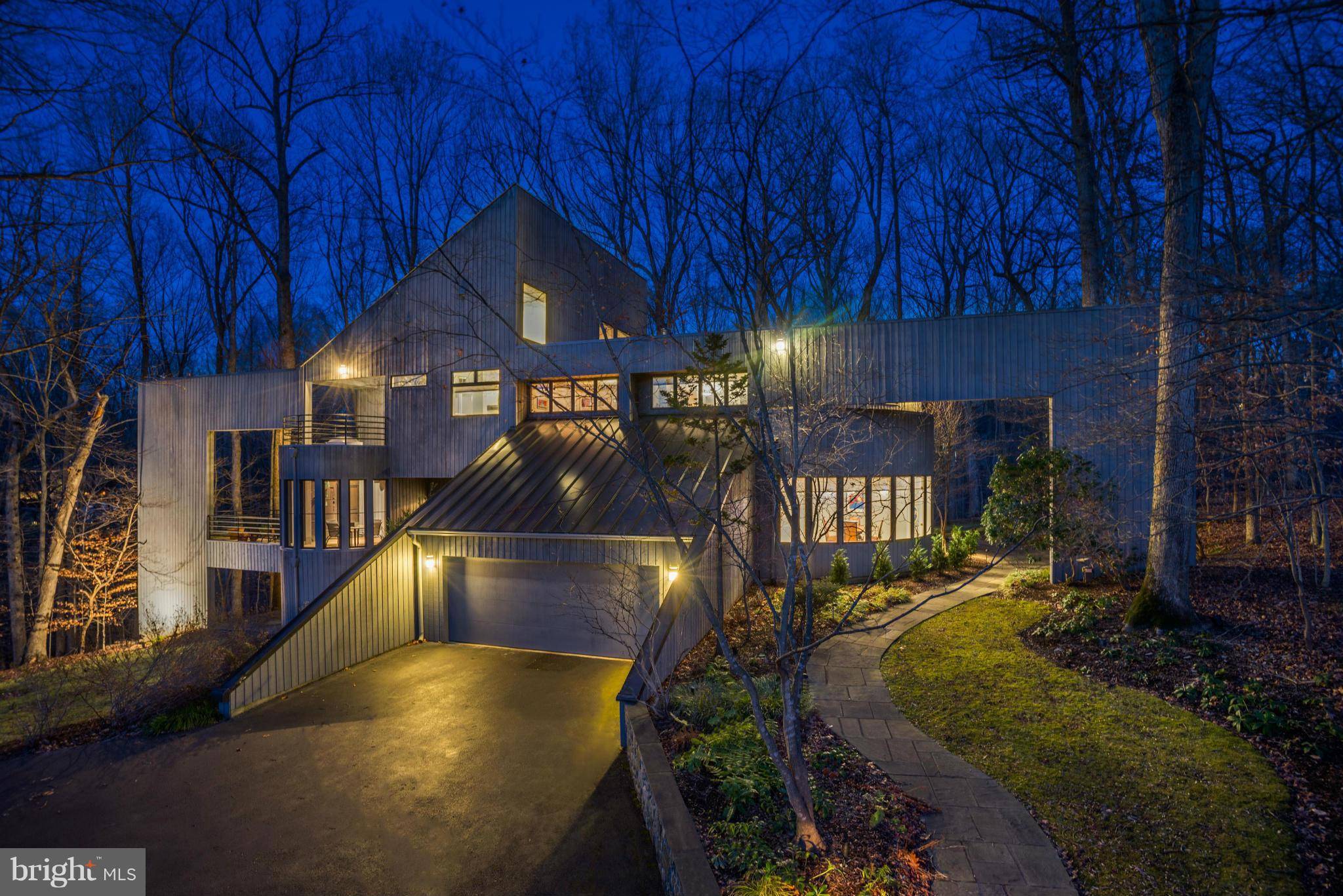 12205 LAKE POTOMAC TER, Potomac, MD 20854