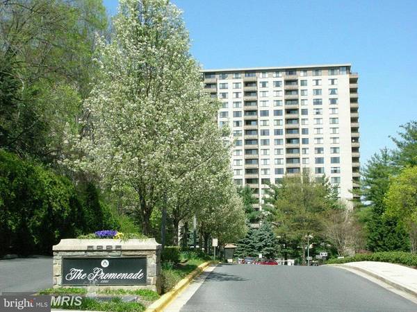 5225 POOKS HILL RD #209S, Bethesda, MD 20814