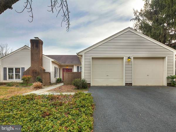 6 DELLCASTLE CT, Montgomery Village, MD 20886