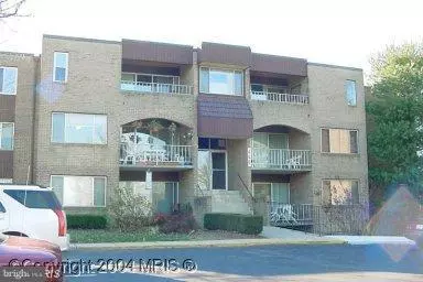 446 GIRARD ST #307, Gaithersburg, MD 20877