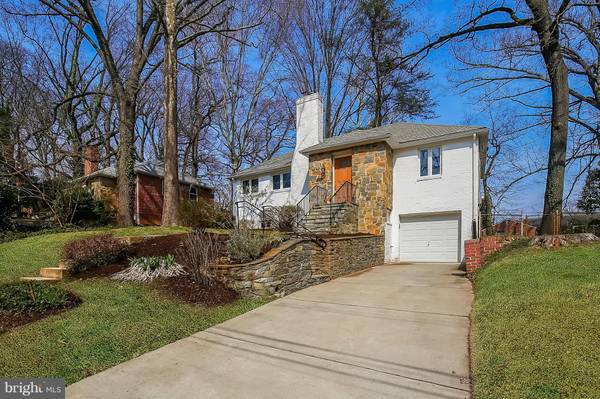 8903 WALDEN RD, Silver Spring, MD 20901