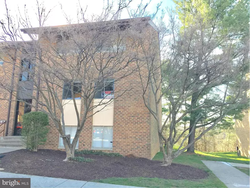 18736 WALKERS CHOICE RD #4, Gaithersburg, MD 20886