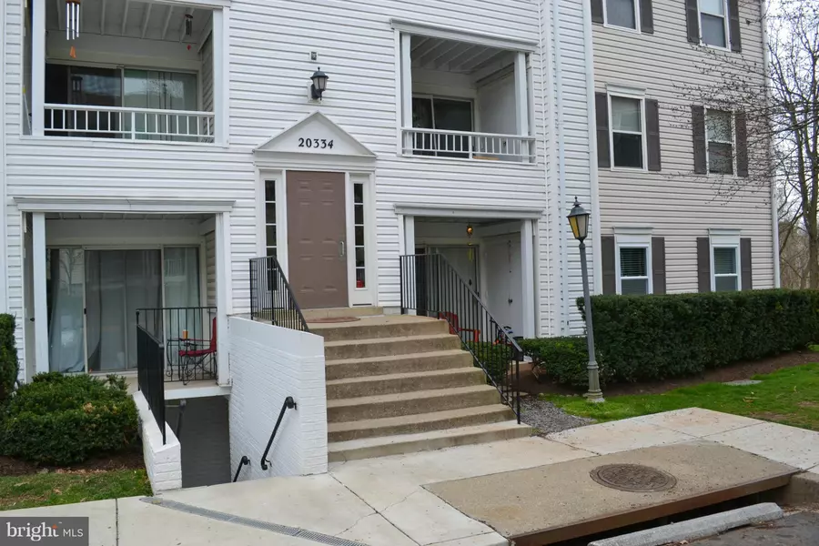 20334 BEACONFIELD TER #302, Germantown, MD 20874