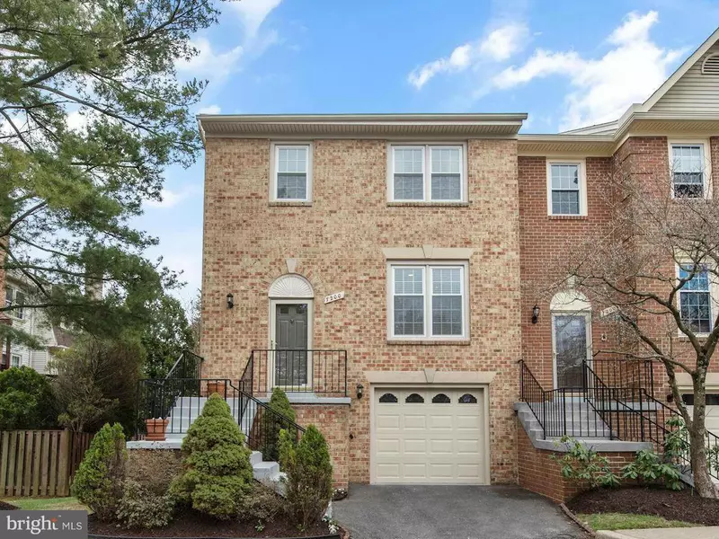 7200 TAVESHIRE WAY, Bethesda, MD 20817