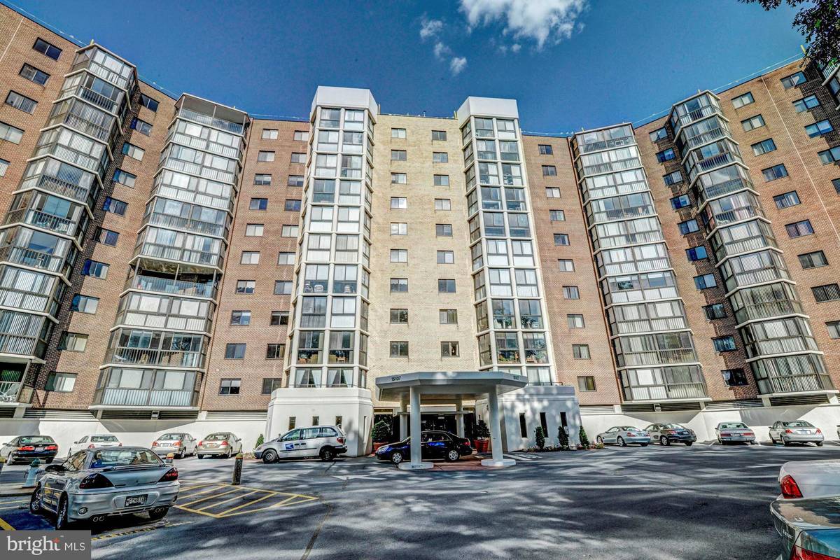 Silver Spring, MD 20906,15107 INTERLACHEN DR #2-115