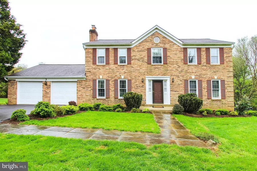 5 LAKE CHRISTOPHER CT, Rockville, MD 20855