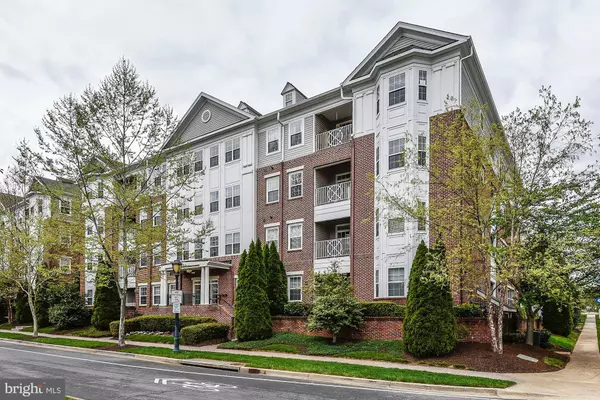 411 KING FARM BLVD #401, Rockville, MD 20850