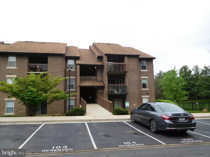 7908 PEARLBUSH DR #203, Gaithersburg, MD 20879