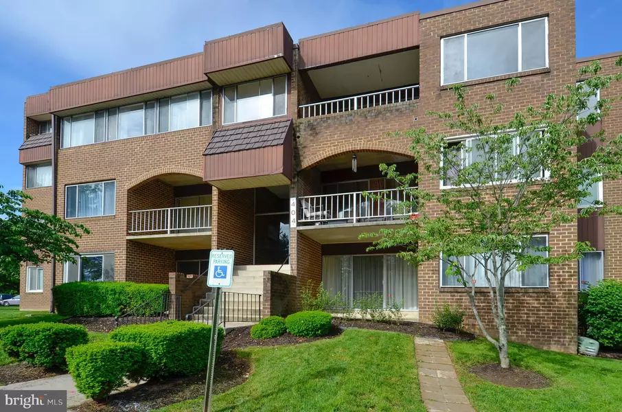 404 GIRARD ST #27, Gaithersburg, MD 20877