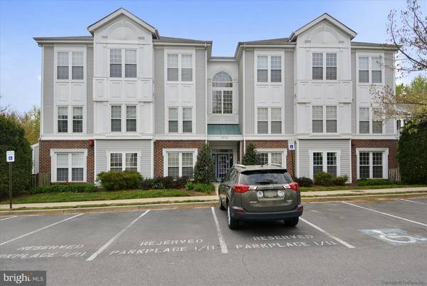 9801 FEATHERTREE TER #204, Montgomery Village, MD 20886